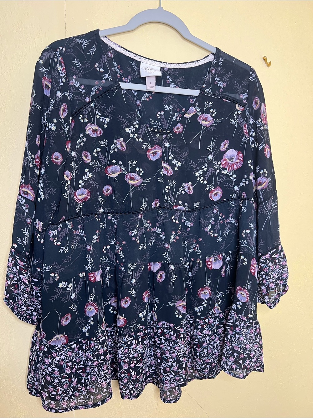 Knox Rose Black Tunic with Pink & Lavender Floral